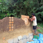 砂と粘土と藁で作るコブハウス